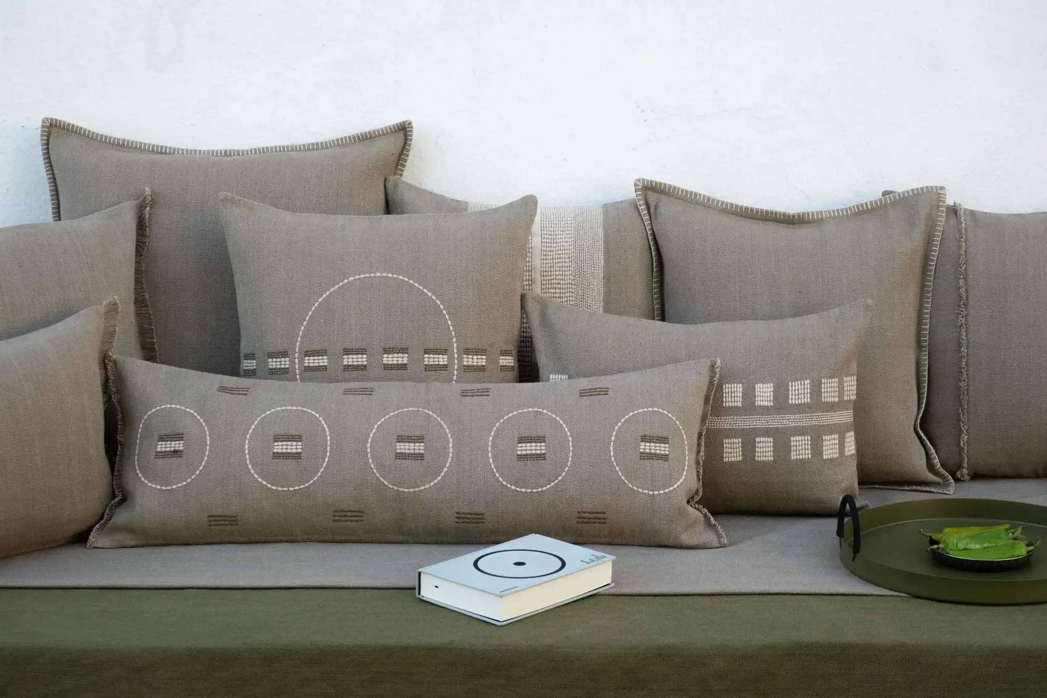 Guide 2026 des coussins décoratifs et housses de coussins : styles, matières & choix déco Casa Plume
