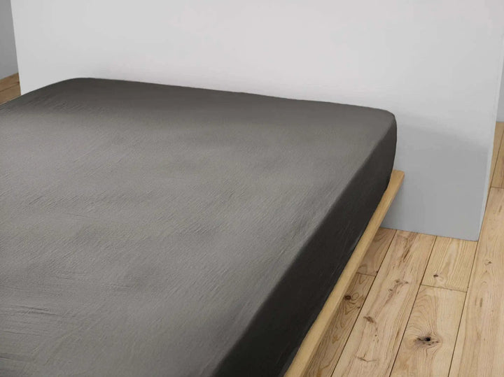 Drap housse Gaze de coton unie GAÏA Granit by L'effet papillon
