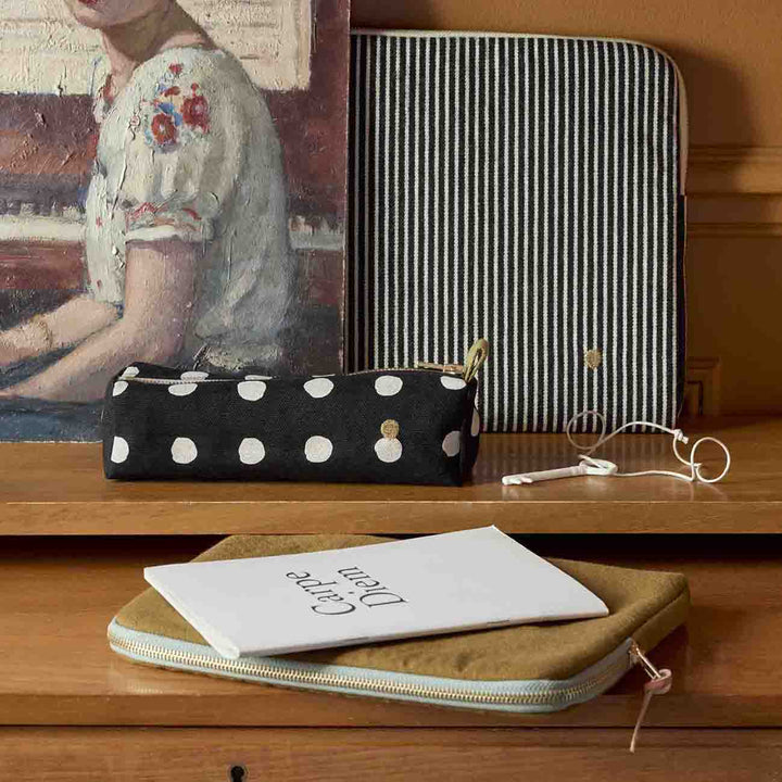 Trousse de bureau Mia Caviar La Cerise sur le Gâteau