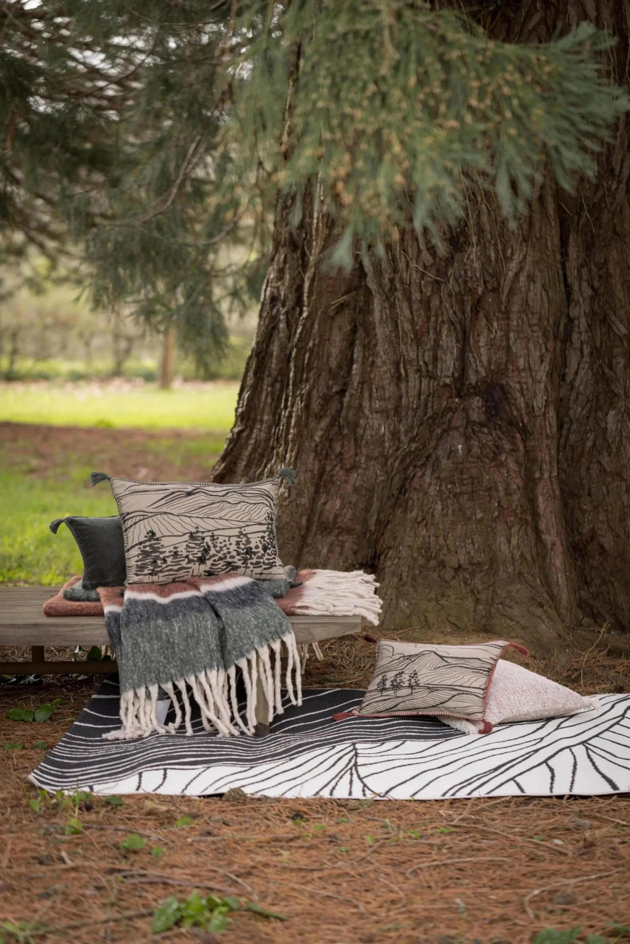 Tapis Dusko outdoor Tonnerre by Vivaraise