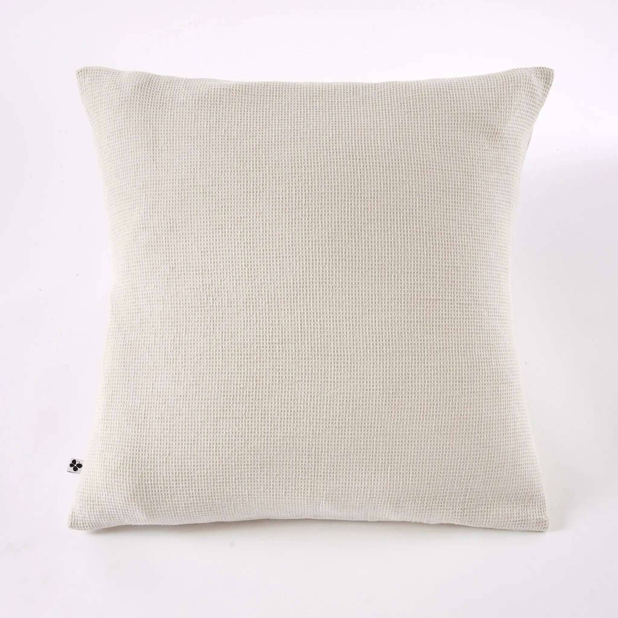 Taie d'oreiller 80 x 80 cm Nid d'abeille uni ALMA Pampa by L'effet papillon
