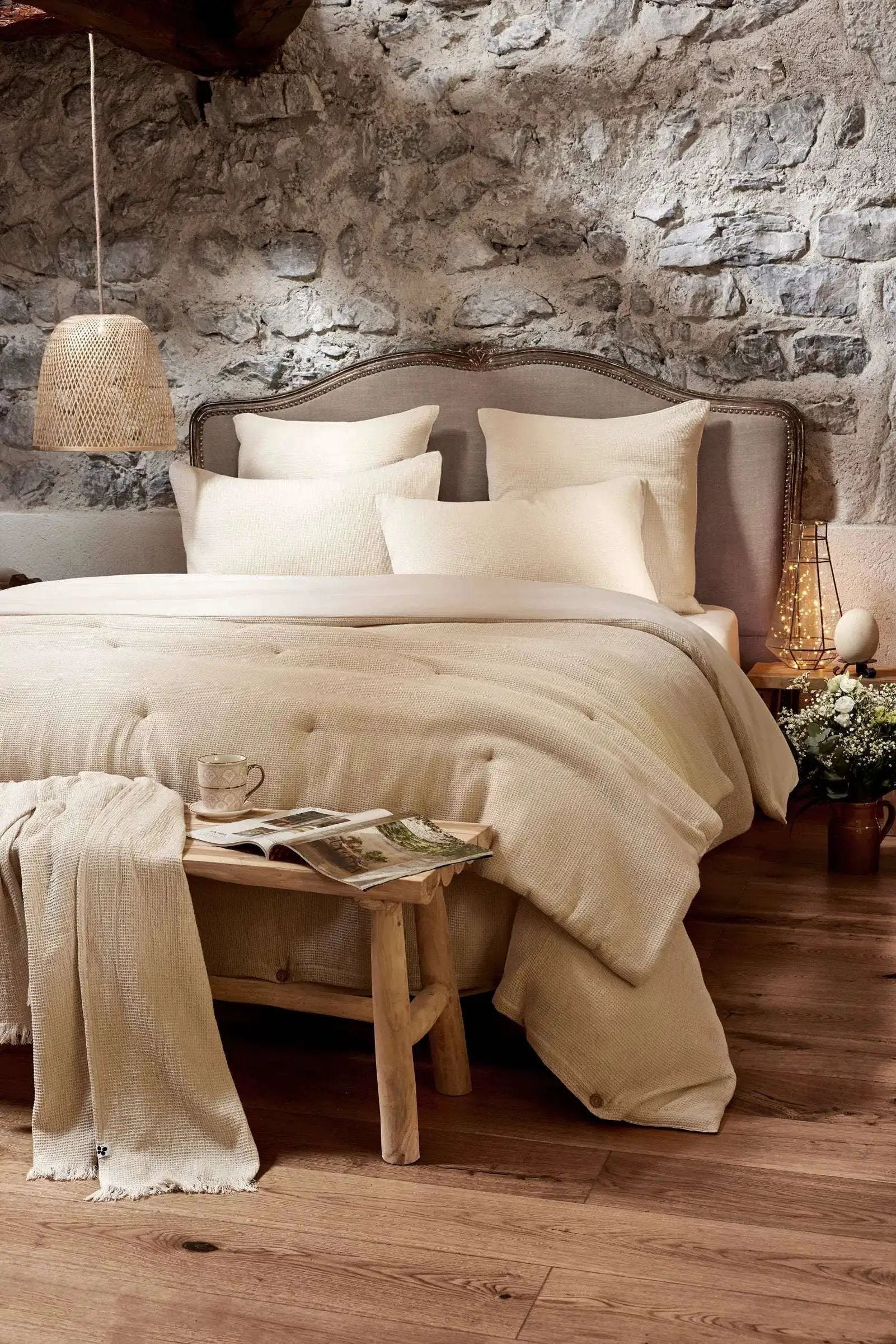 Bout de lit 90 x 200 cm Nid d'abeille uni ALMA Pampa by L'effet papillon
