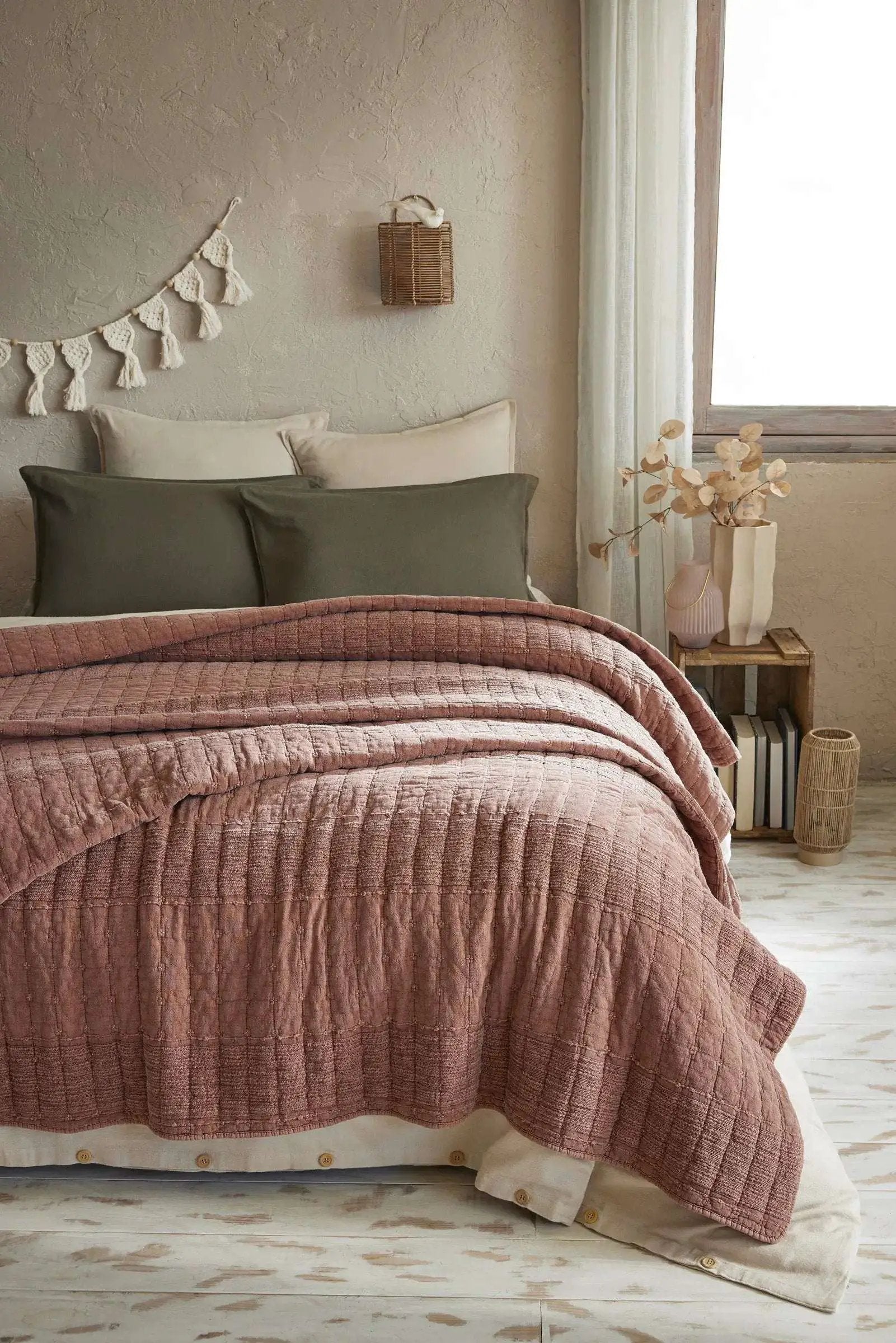 Jeté de lit 240 x 260 cm ZÉLIE Coton jacquard Terracotta by L'effet papillon