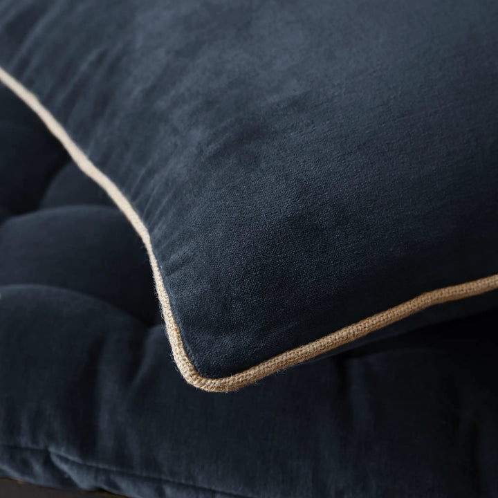 Coussin déhoussable 40 x 60 cm Velours de coton CÉSAR Minuit by L'effet papillon