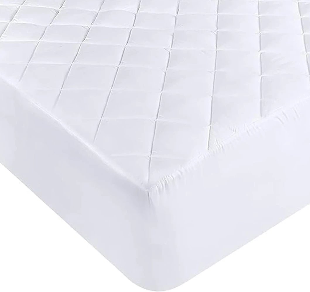 Protege matelas 100% polyester 205gsm matelasse / respirant blanc by BLANC PASSION