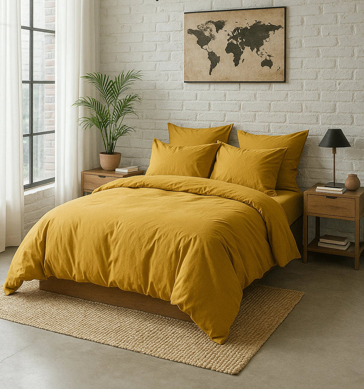 Housse de couette 100% percale de coton lavé 80fils/cm_ - finition bouteille 40cm - jaune moutarde by Baton Rouge