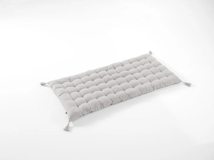 Matelas de sol avec pompons 60 x 120 cm Coton uni KALA Nuage by L'effet papillon