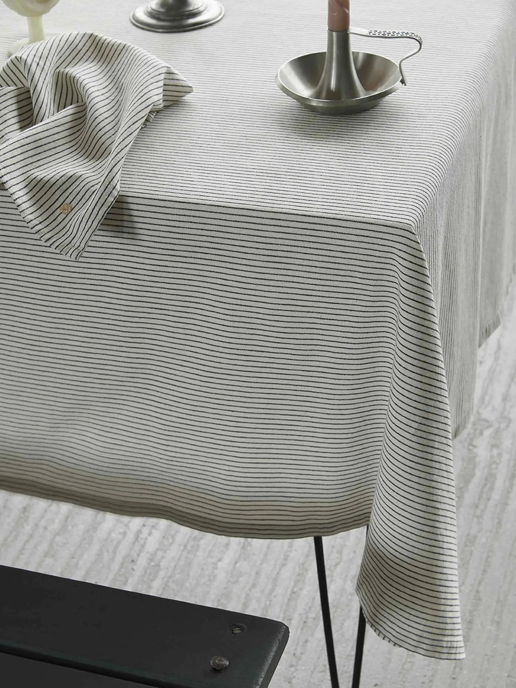 Nappe Léonie Caviar by La Cerise sur le Gâteau