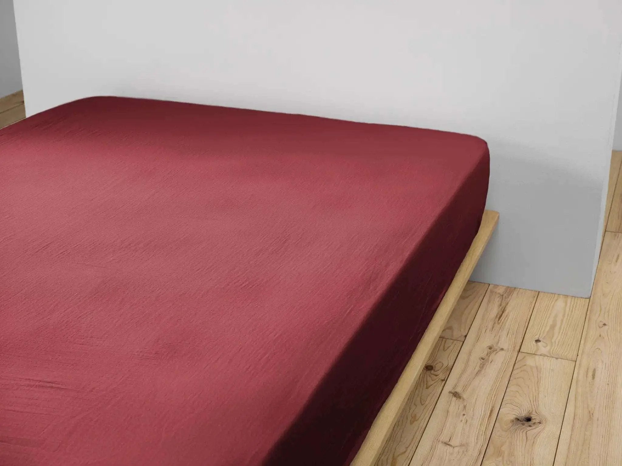 Drap housse Gaze de coton unie GAÏA Lie de vin by L'effet papillon
