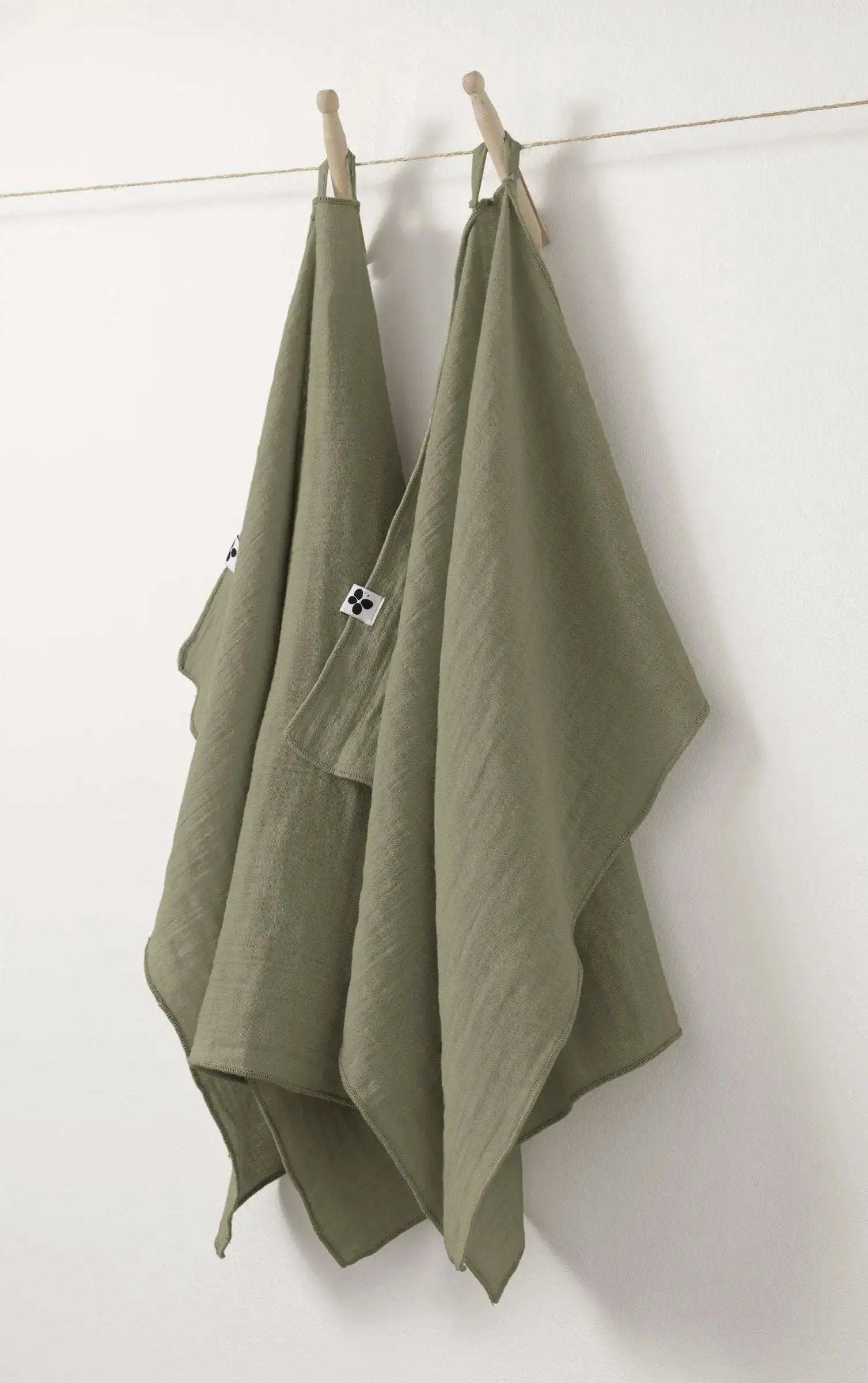 Lot de 2 essuie-mains 50 x 70 cm Gaze de coton unie GAÏA Romarin by L'effet papillon