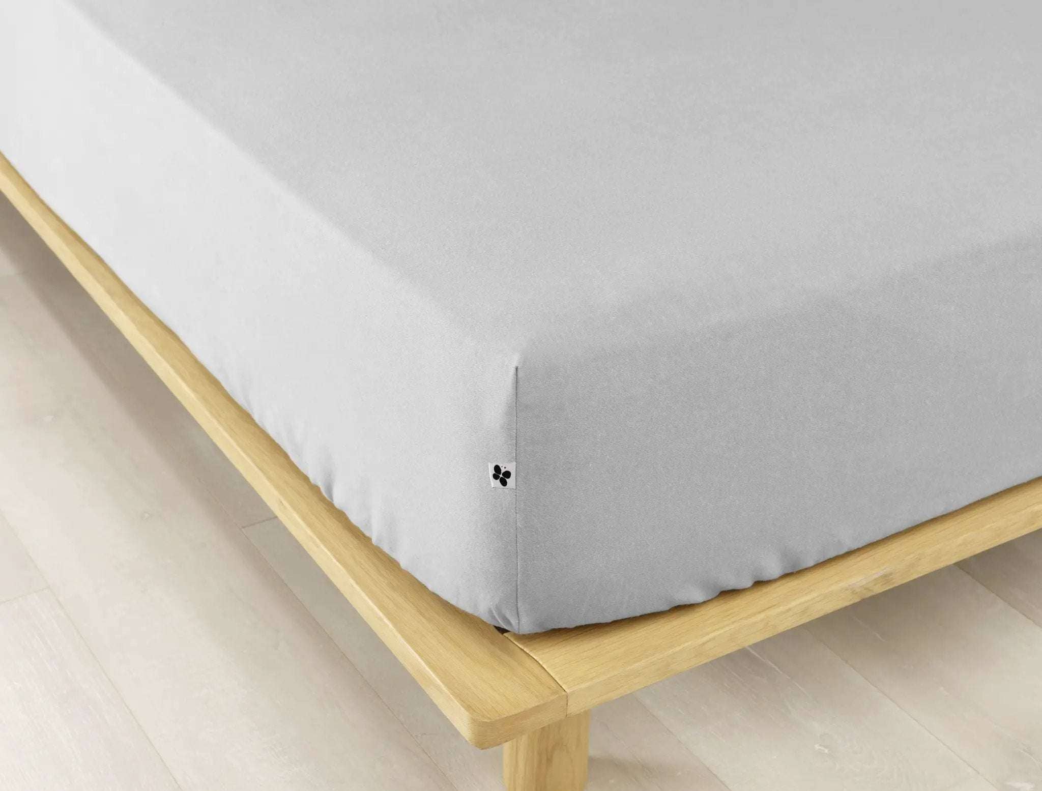 Drap housse 90 x 190 cm Flanelle unie CANDICE Brume by L'effet papillon