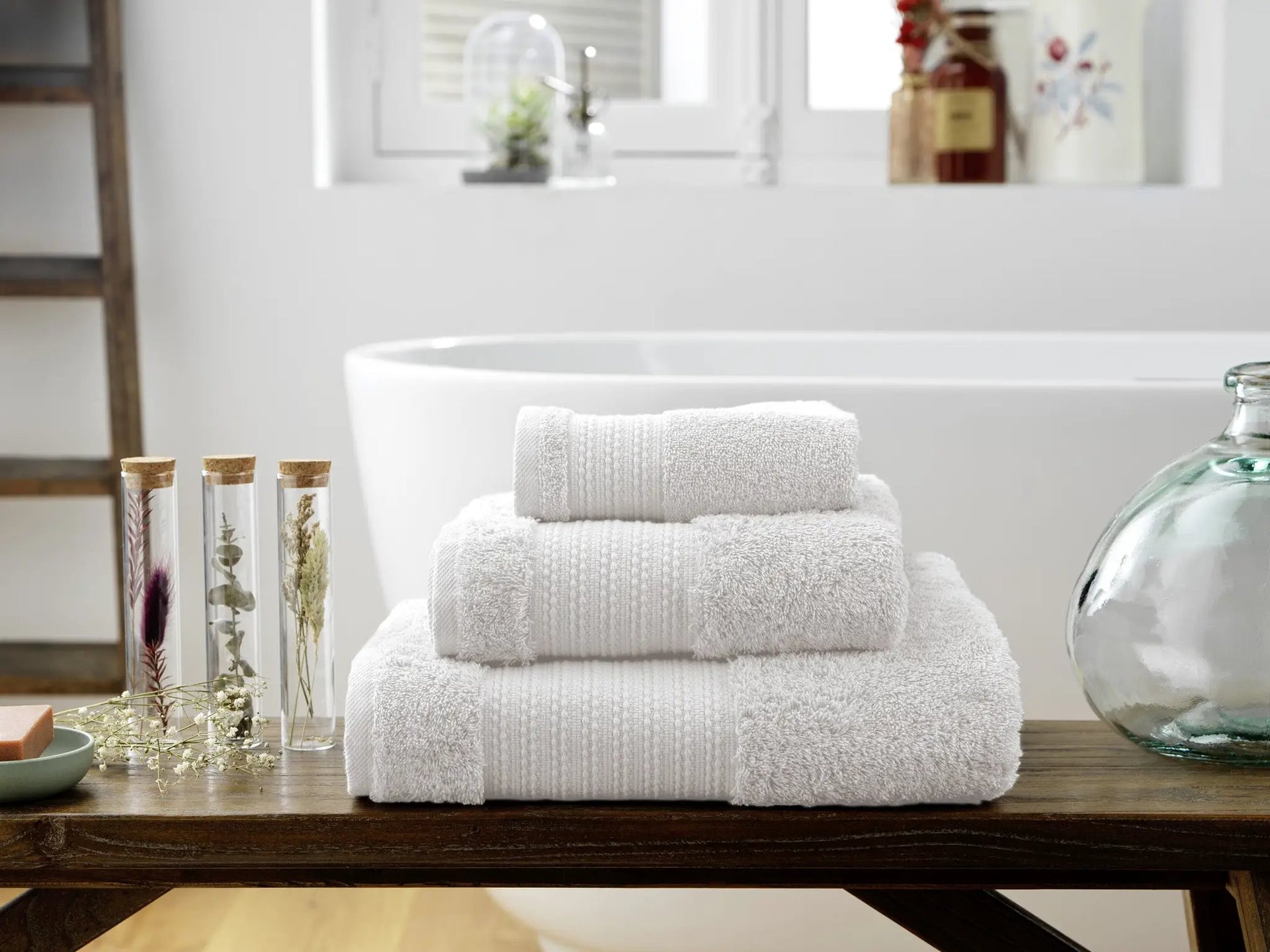 Serviette invité 30 x 50 cm GARANCE Chantilly by L'effet papillon