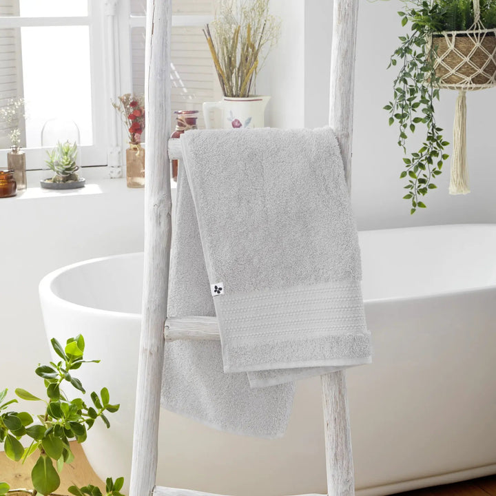 Serviette de toilette 50 x 90 cm GARANCE Nuage by L'effet papillon