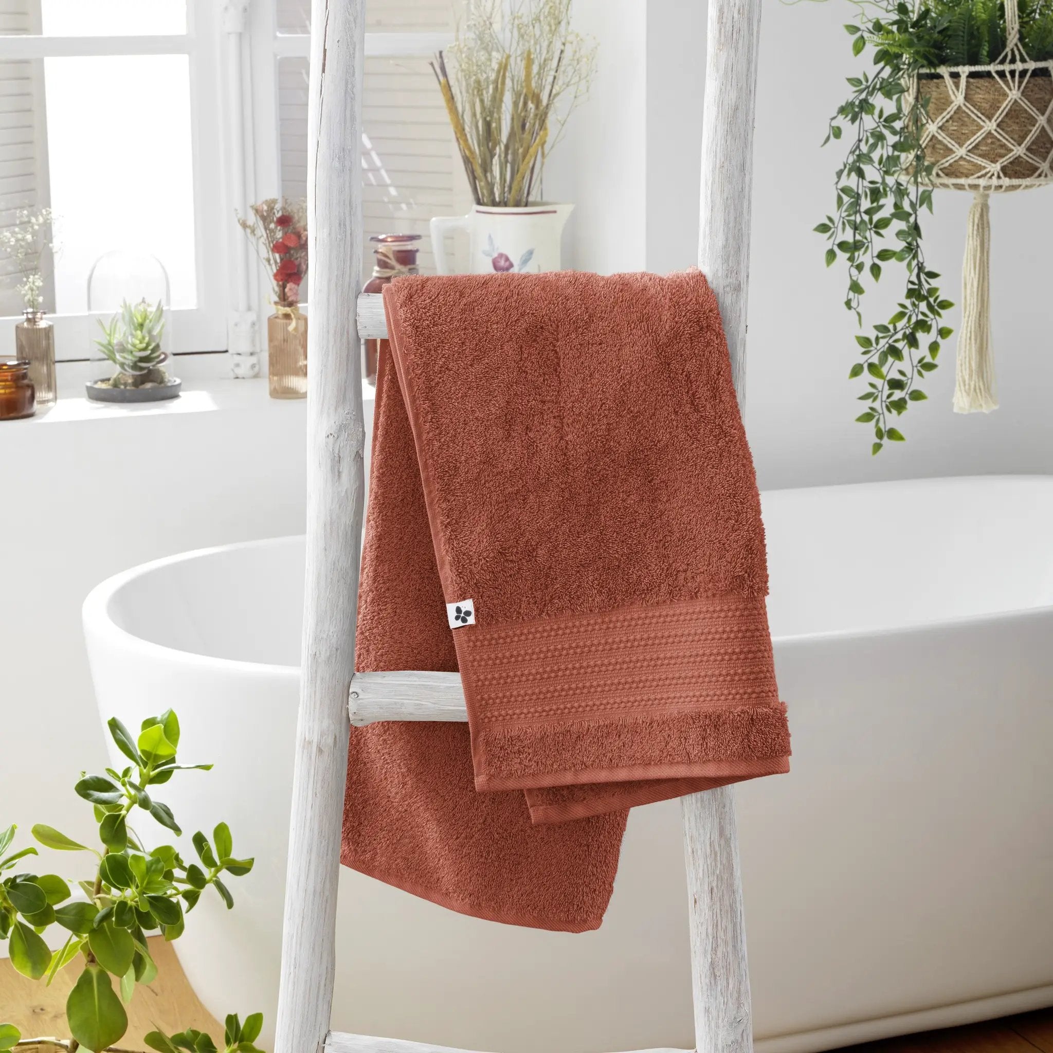 Serviette de toilette 50 x 90 cm GARANCE Terracotta by L'effet papillon