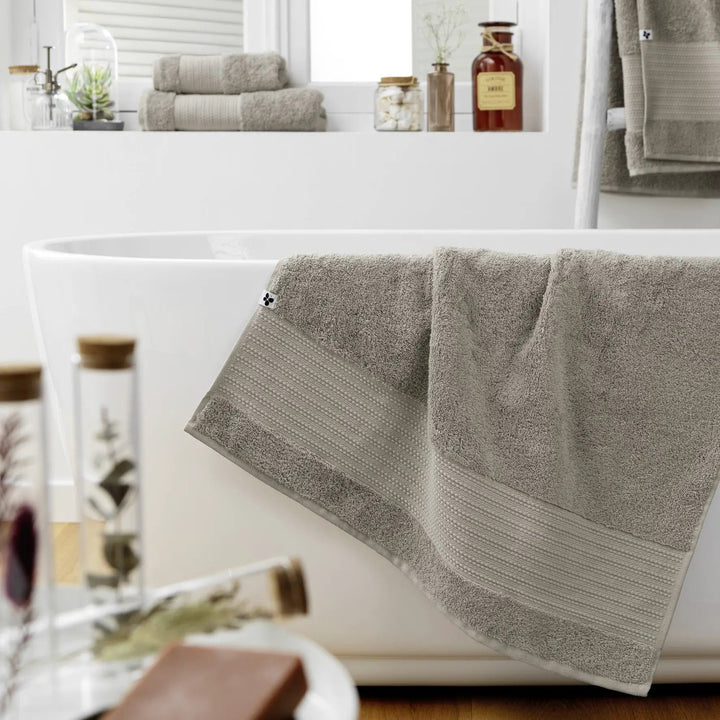 Serviette de douche 70 x 130 cm GARANCE Argile by L'effet papillon