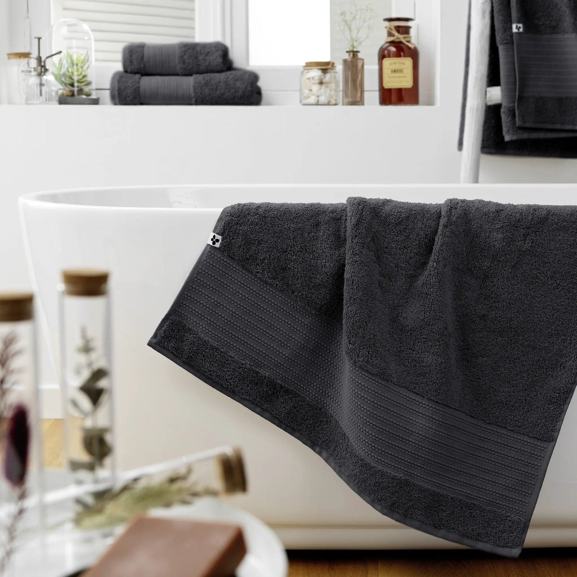 Serviette de douche 70 x 130 cm GARANCE Orage by L'effet papillon