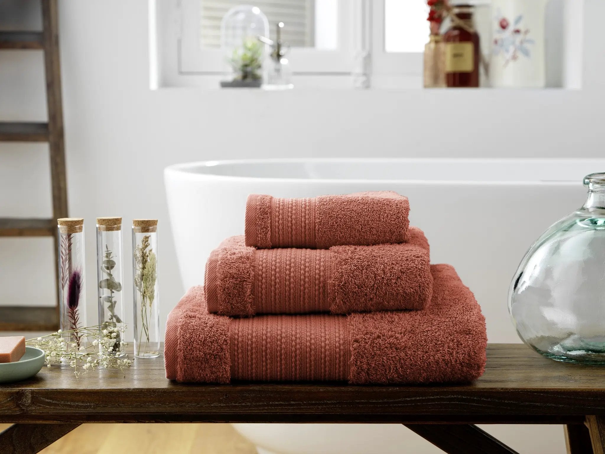 Serviette de douche 70 x 130 cm GARANCE Terracotta by L'effet papillon