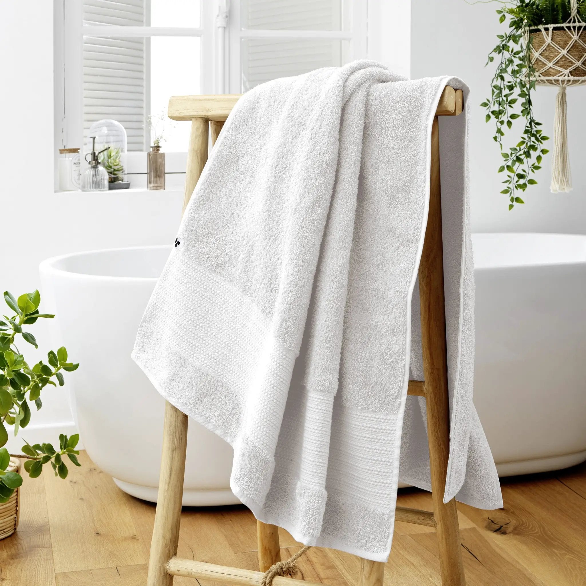 Serviette de bain 90 x 150 cm GARANCE Chantilly by L'effet papillon