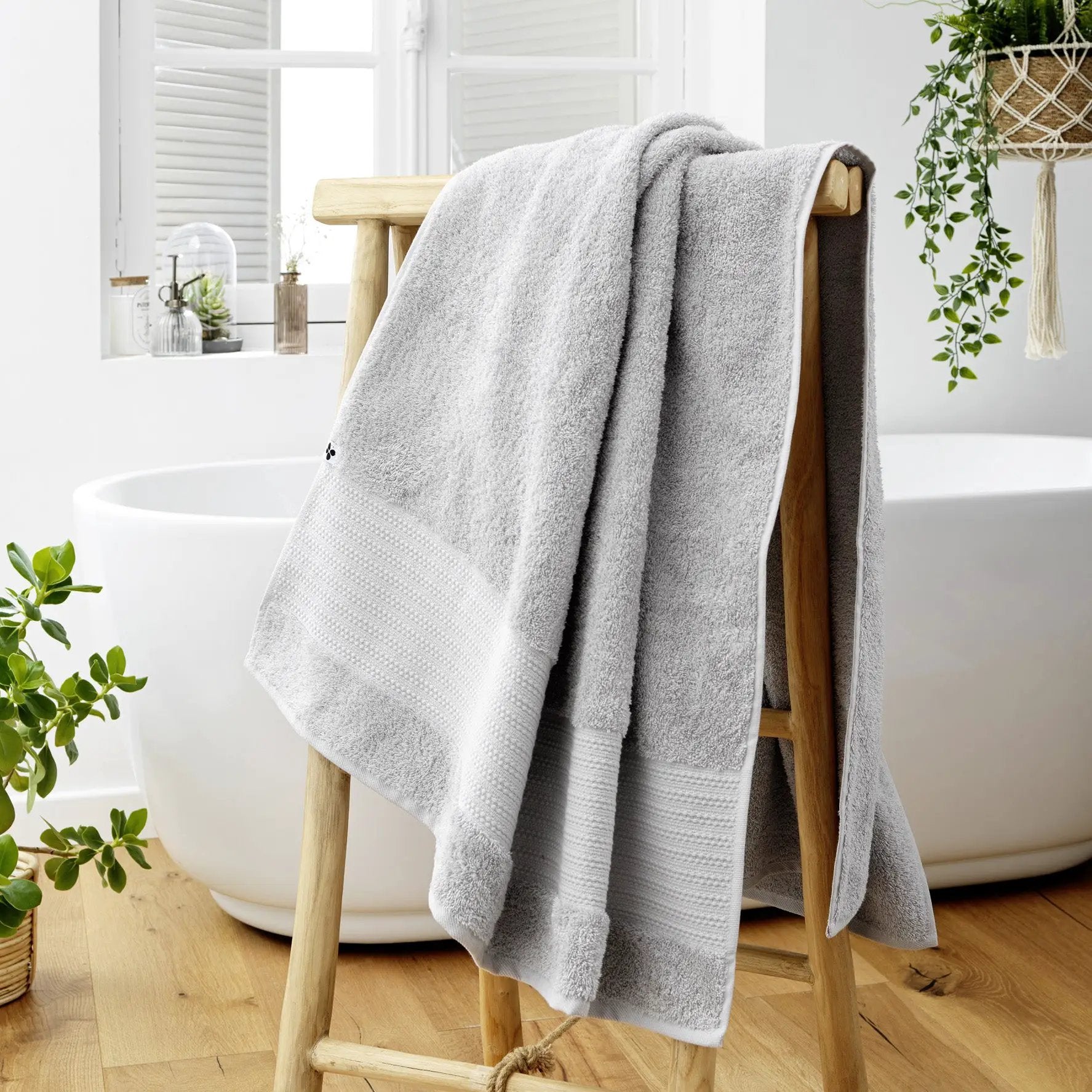Serviette de bain 90 x 150 cm GARANCE Nuage by L'effet papillon