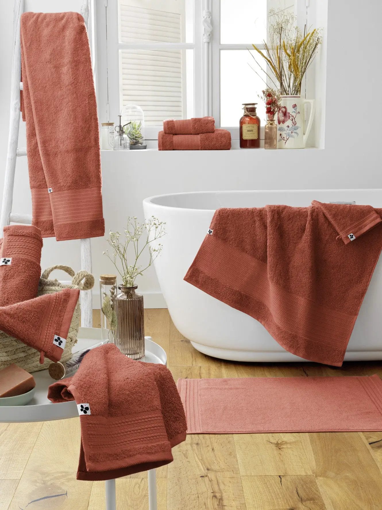 Serviette de bain 90 x 150 cm GARANCE Terracotta by L'effet papillon