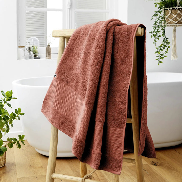 Serviette de bain 90 x 150 cm GARANCE Terracotta by L'effet papillon
