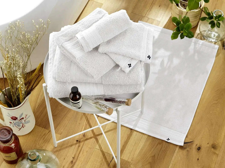 Tapis de bain 50 x 70 cm GARANCE Chantilly by L'effet papillon
