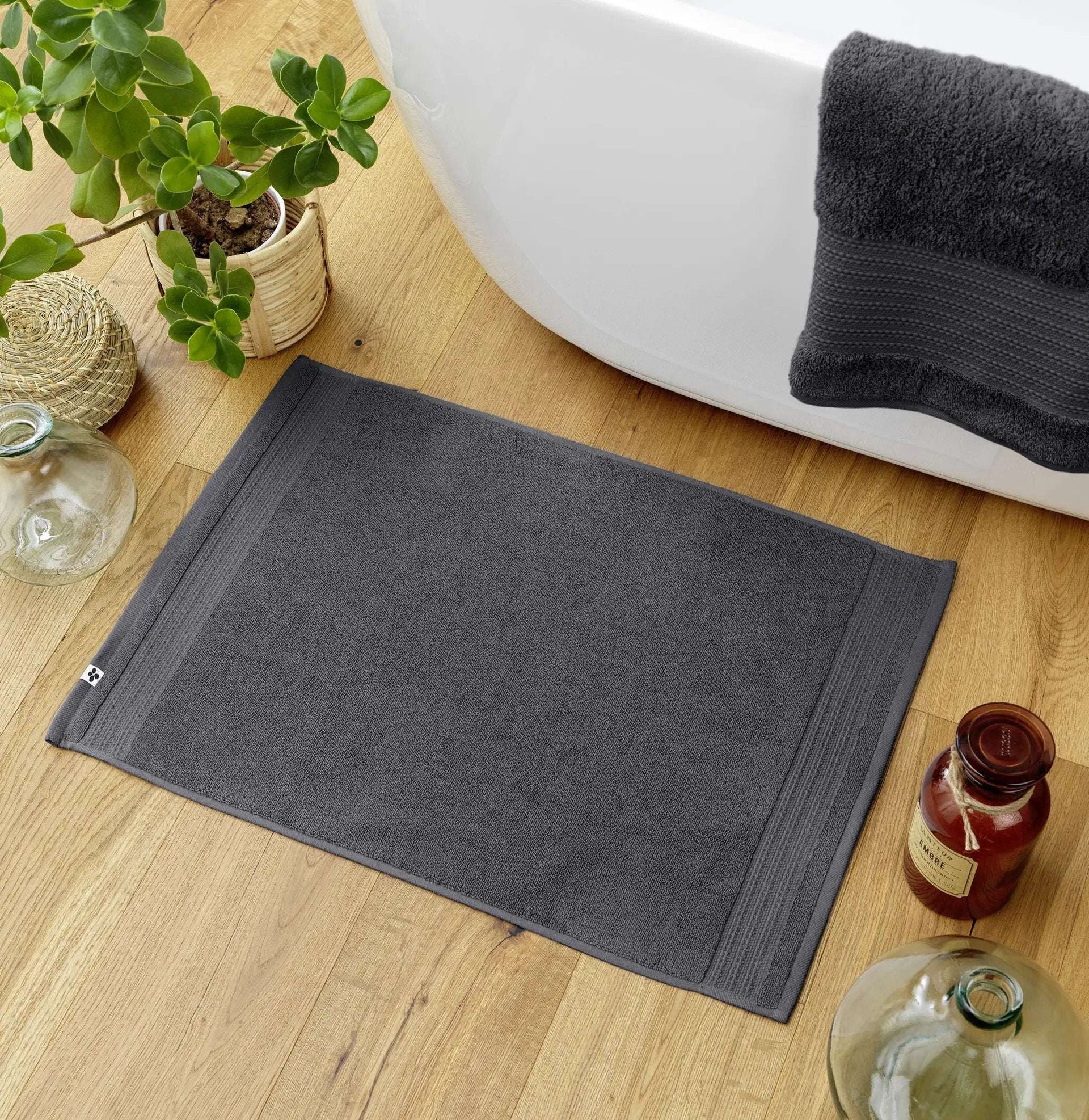 Tapis de bain 50 x 70 cm GARANCE Orage by L'effet papillon
