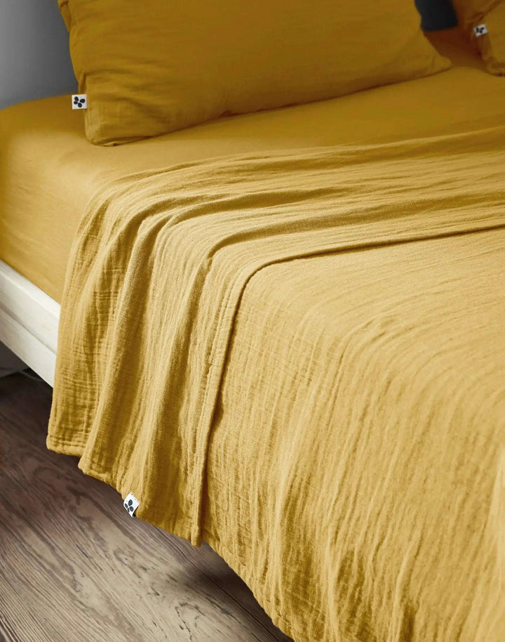 Drap plat 240 x 300 cm Gaze de coton unie GAÏA Safran by L'effet papillon