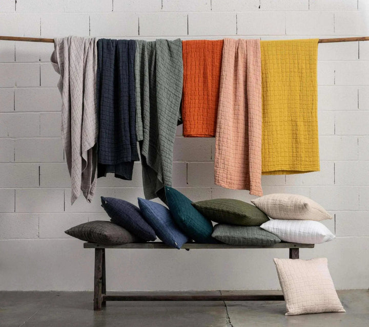 Coussin Stonewashed Swami Moka by Vivaraise
