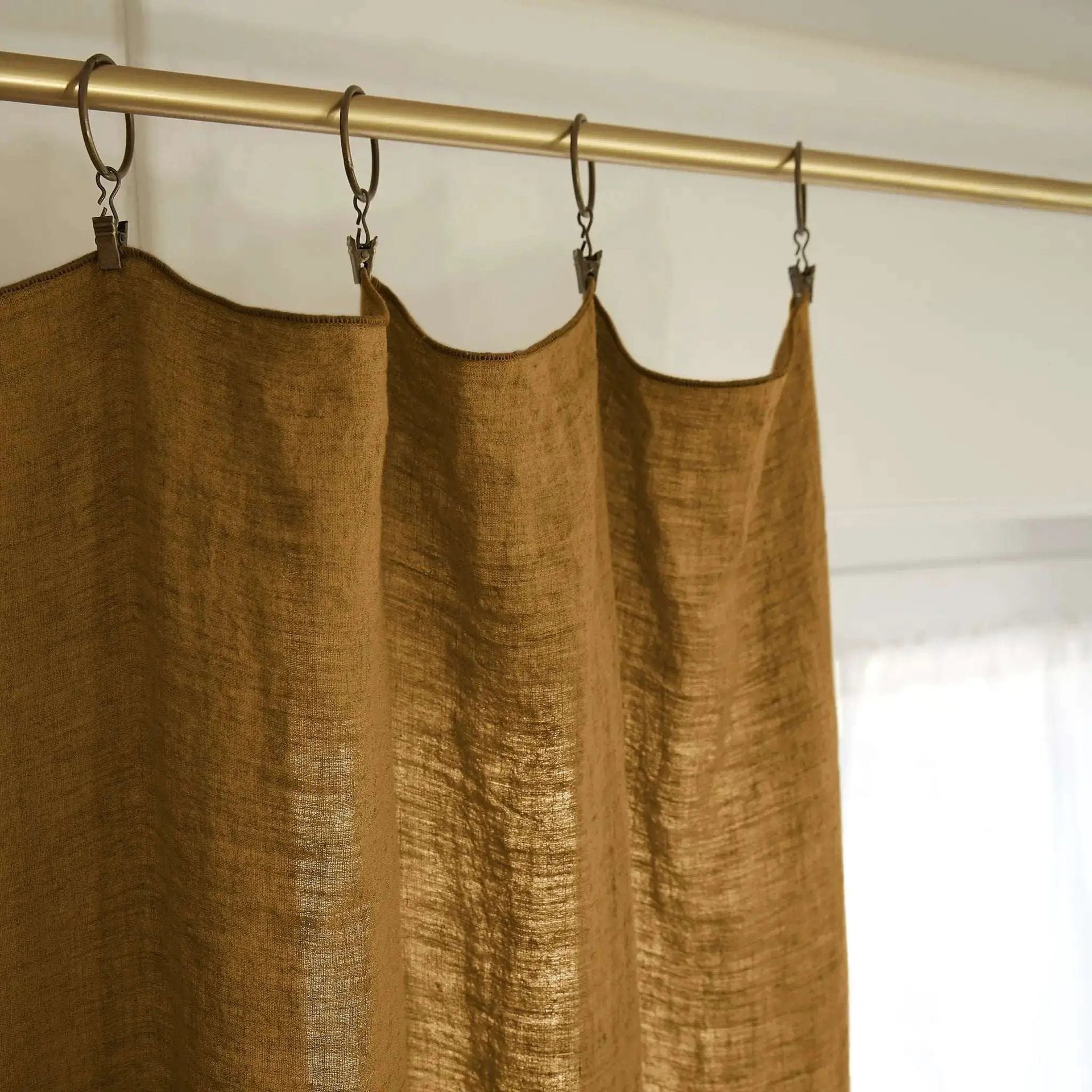 Rideau ajustable + 8 anneaux pince 140 x 270 cm Lin lavé SOLINE Caramel by L'effet papillon