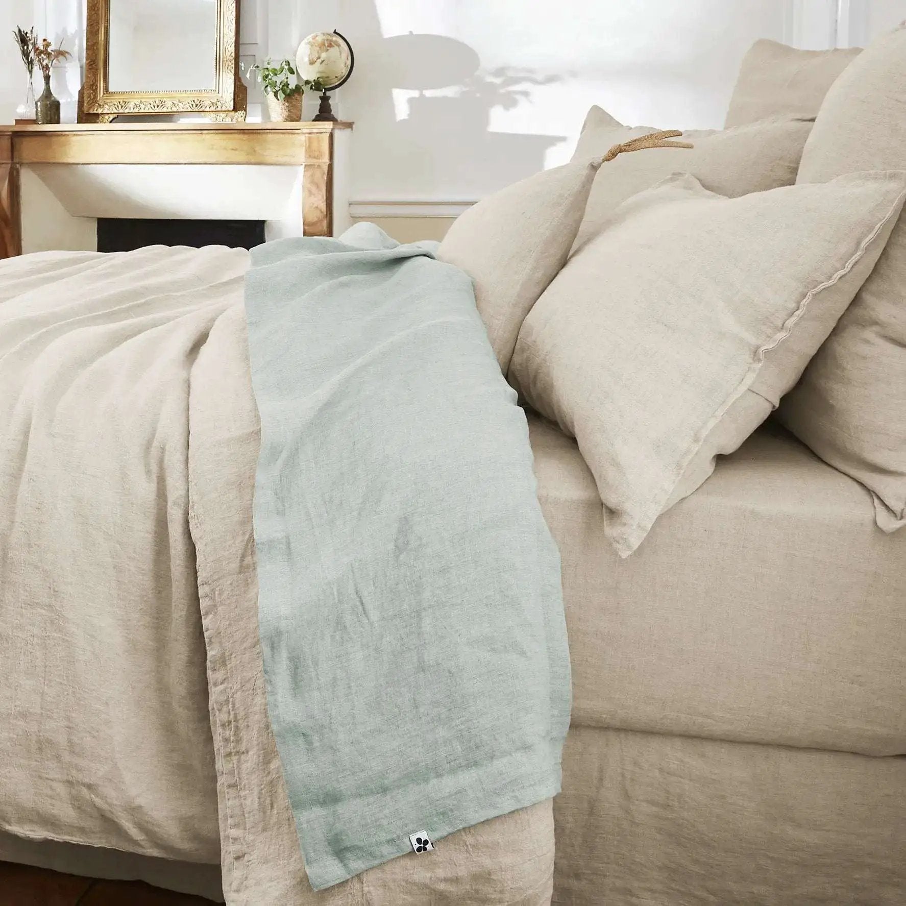 Drap plat 240 x 300 cm Lin lavé SOLINE Eucalyptus by L'effet papillon