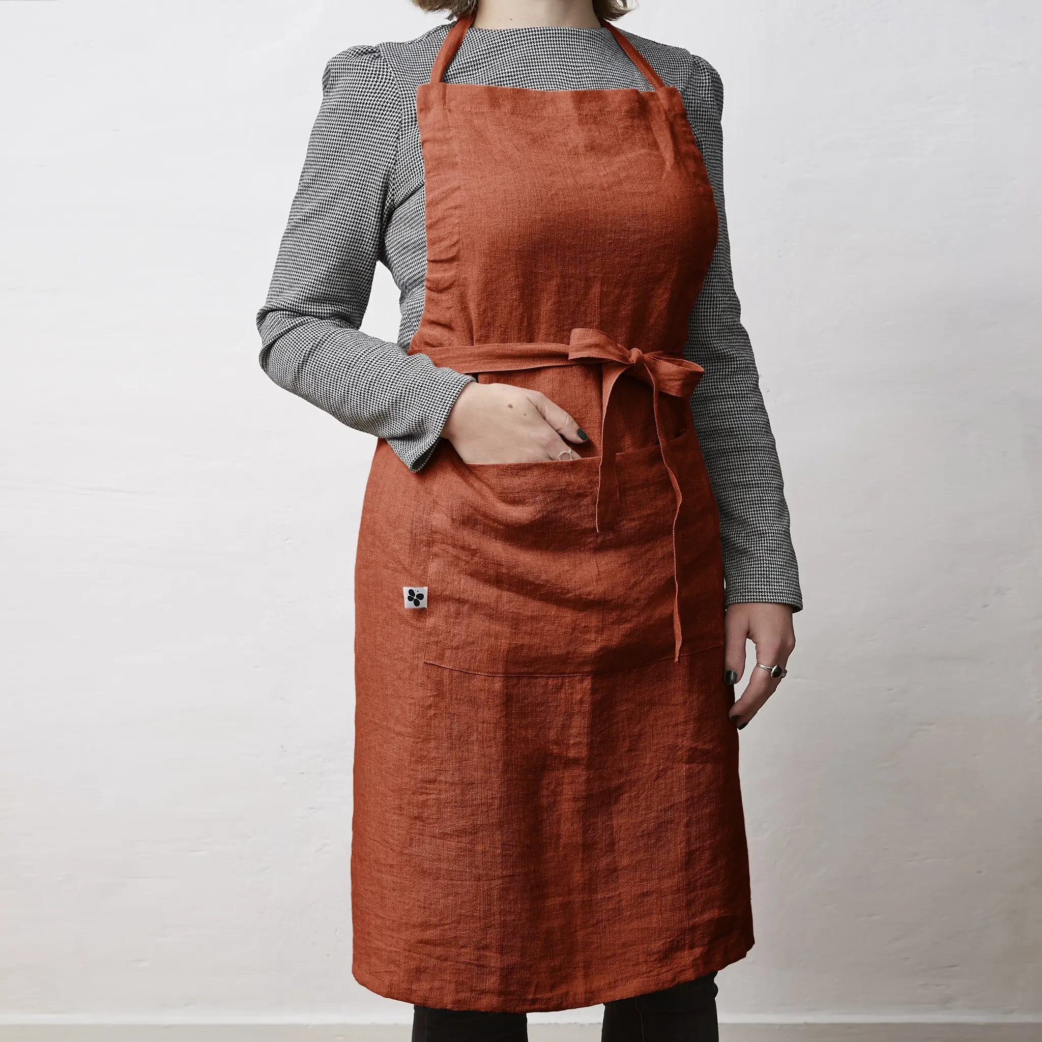 Tablier ajustable lin lavé 70 x 85 cm SOLINE Paprika by L'effet papillon