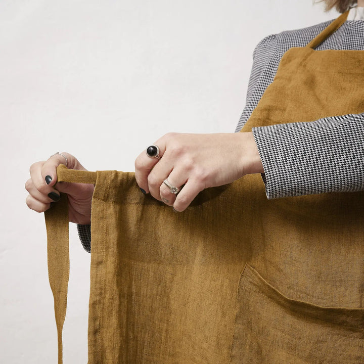 Tablier ajustable lin lavé 70 x 85 cm SOLINE Caramel by L'effet papillon