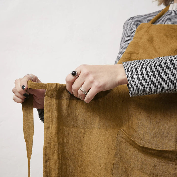 Tablier ajustable lin lavé 70 x 85 cm SOLINE Caramel by L'effet papillon