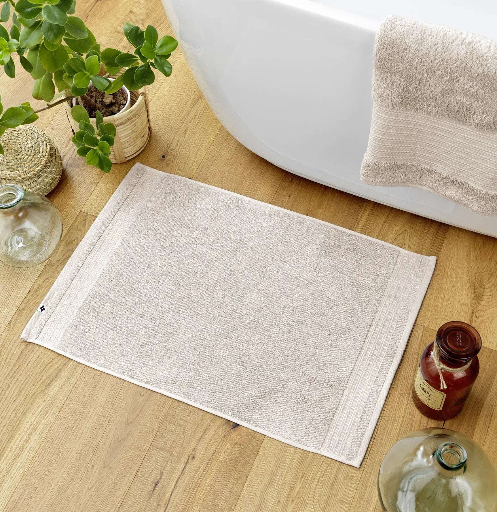 Tapis de bain 50 x 70 cm GARANCE Pampa by L'effet papillon