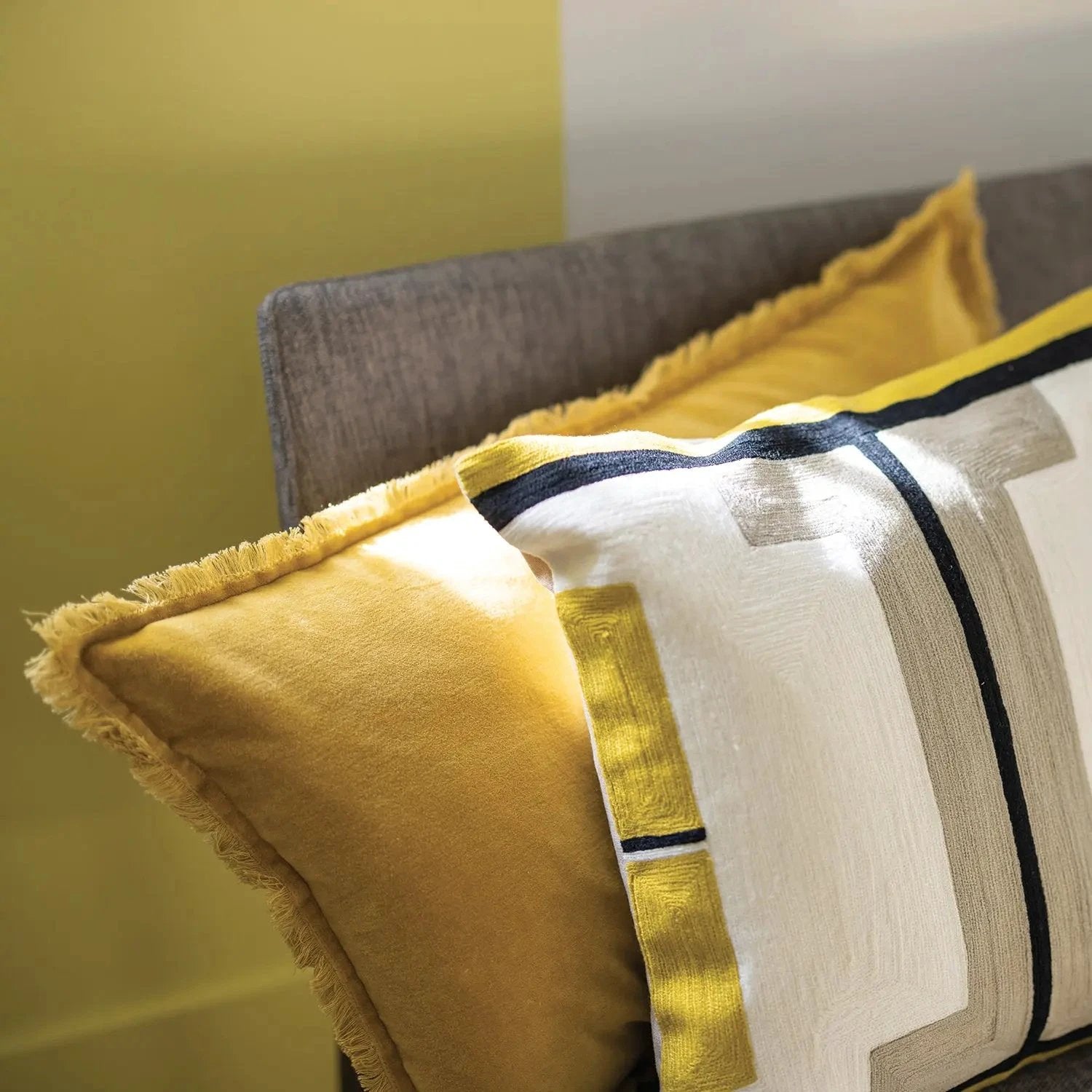 Coussin uni Fara by Vivaraise