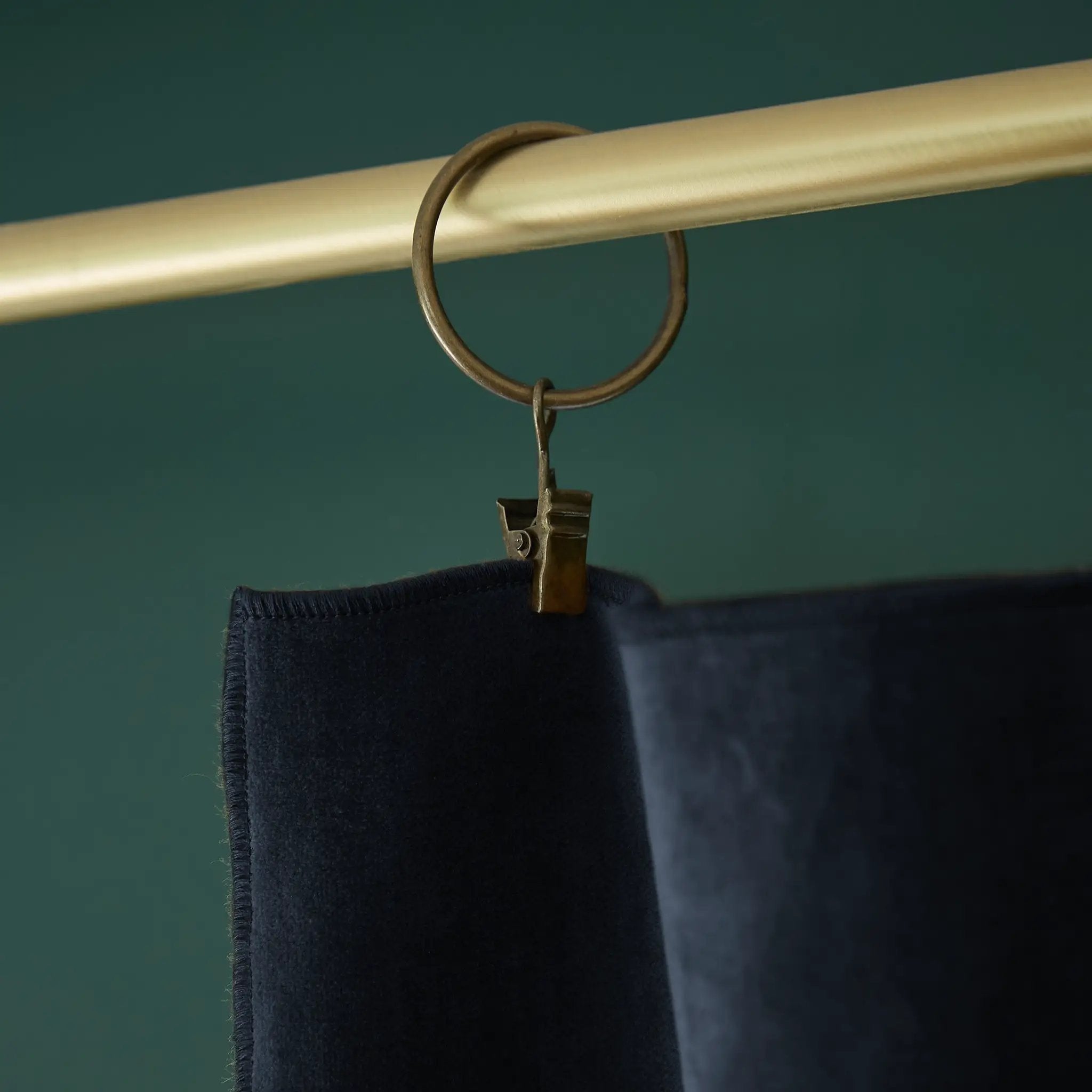 Rideau ajustable + 8 anneaux pince 140 x 270 cm Velours de coton CÉSAR Minuit by L'effet papillon