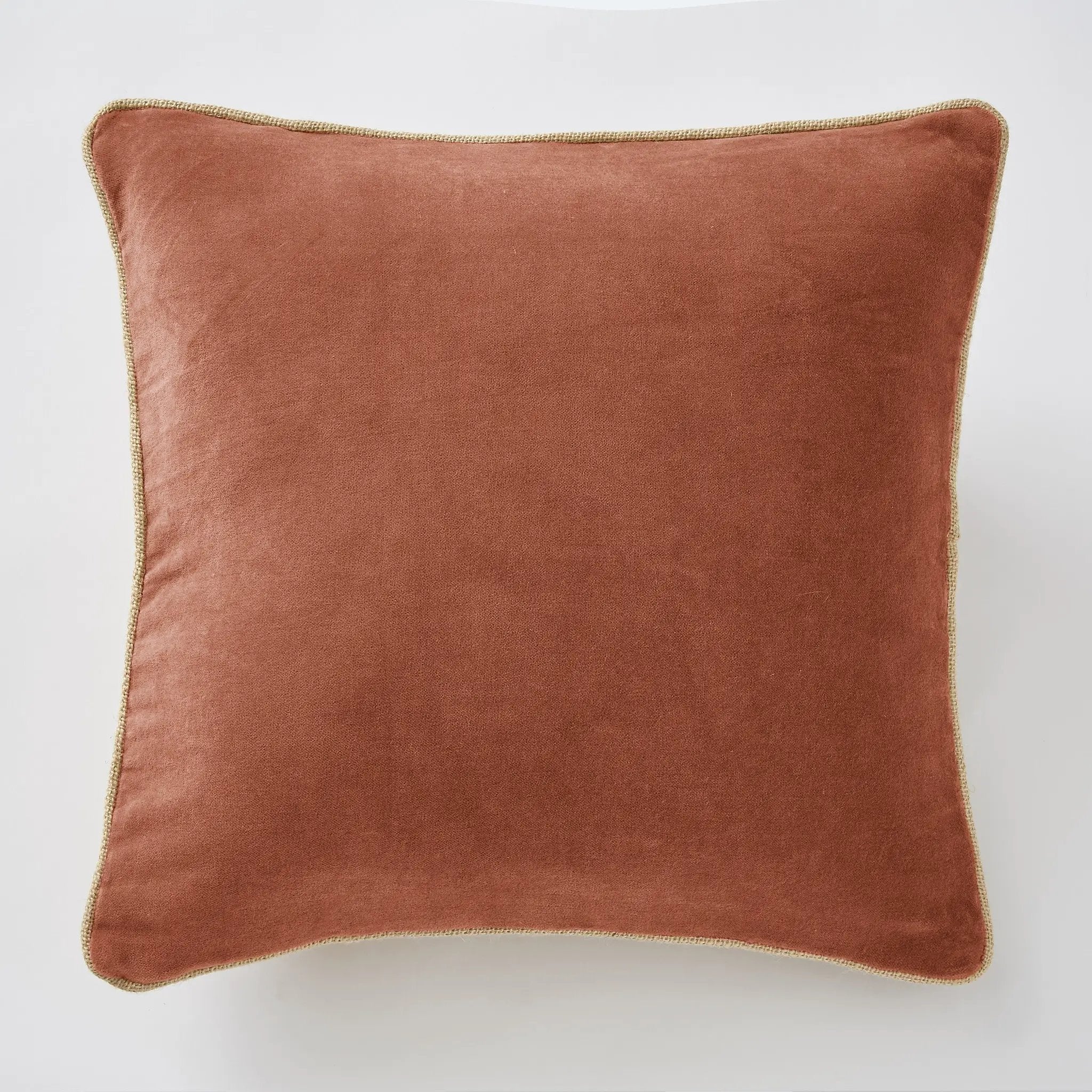 Coussin déhoussable 45 x 45 cm Velours de coton CÉSAR Terracotta by L'effet papillon