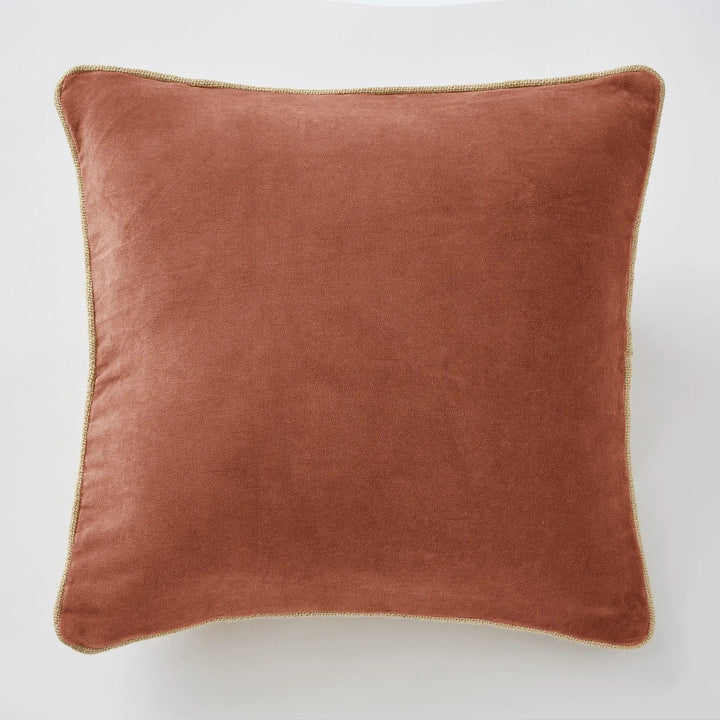 Coussin déhoussable 45 x 45 cm Velours de coton CÉSAR Terracotta by L'effet papillon