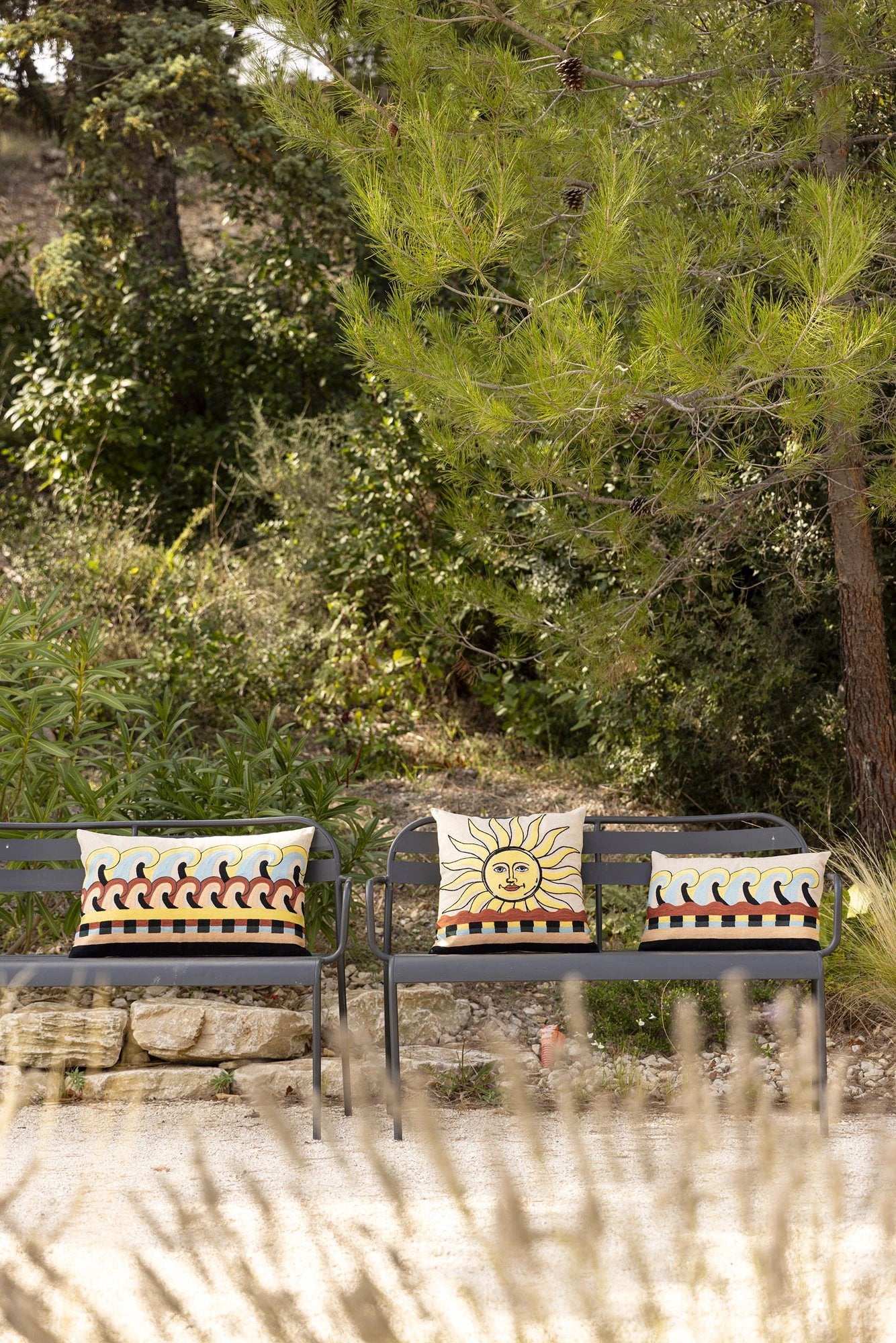 Coussin brodé Adria Multico by Vivaraise