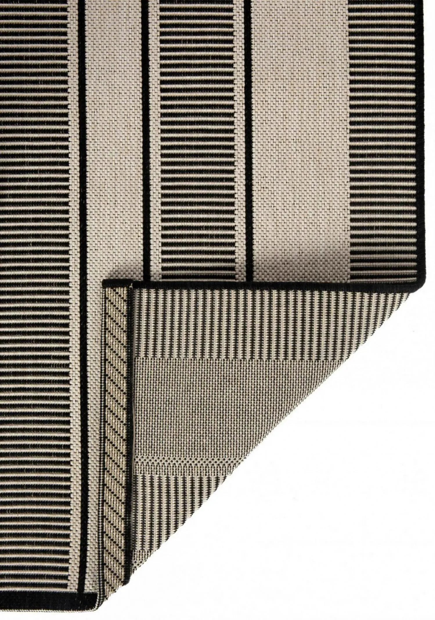 Tapis Paomia 2 outdoor Perle by Vivaraise