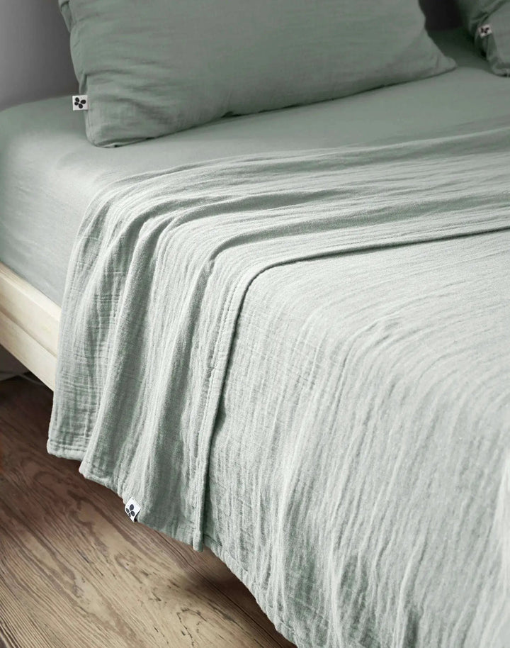 Drap plat 240 x 300 cm Gaze de coton unie GAÏA Eucalyptus by L'effet papillon