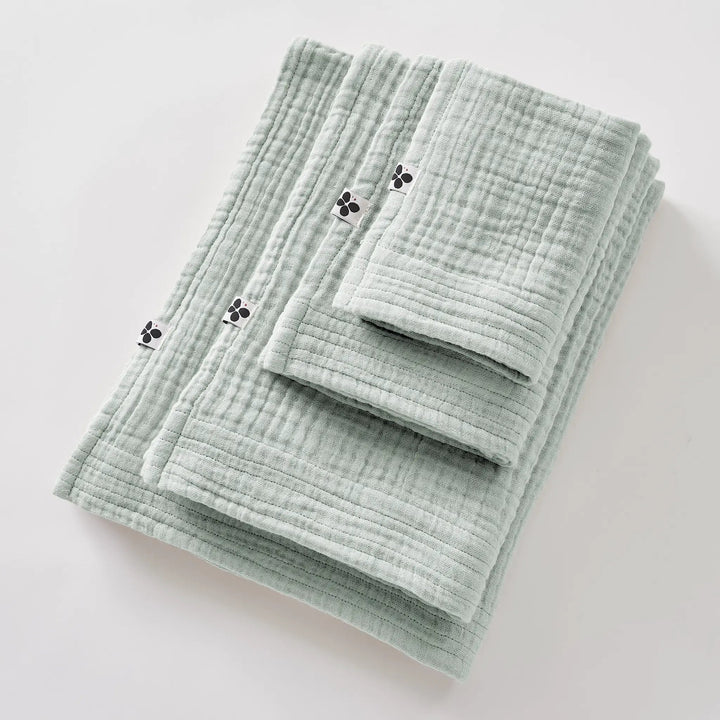 Serviette de toilette 50 x 90 cm Gaze de coton unie GAÏA Eucalyptus by L'effet papillon