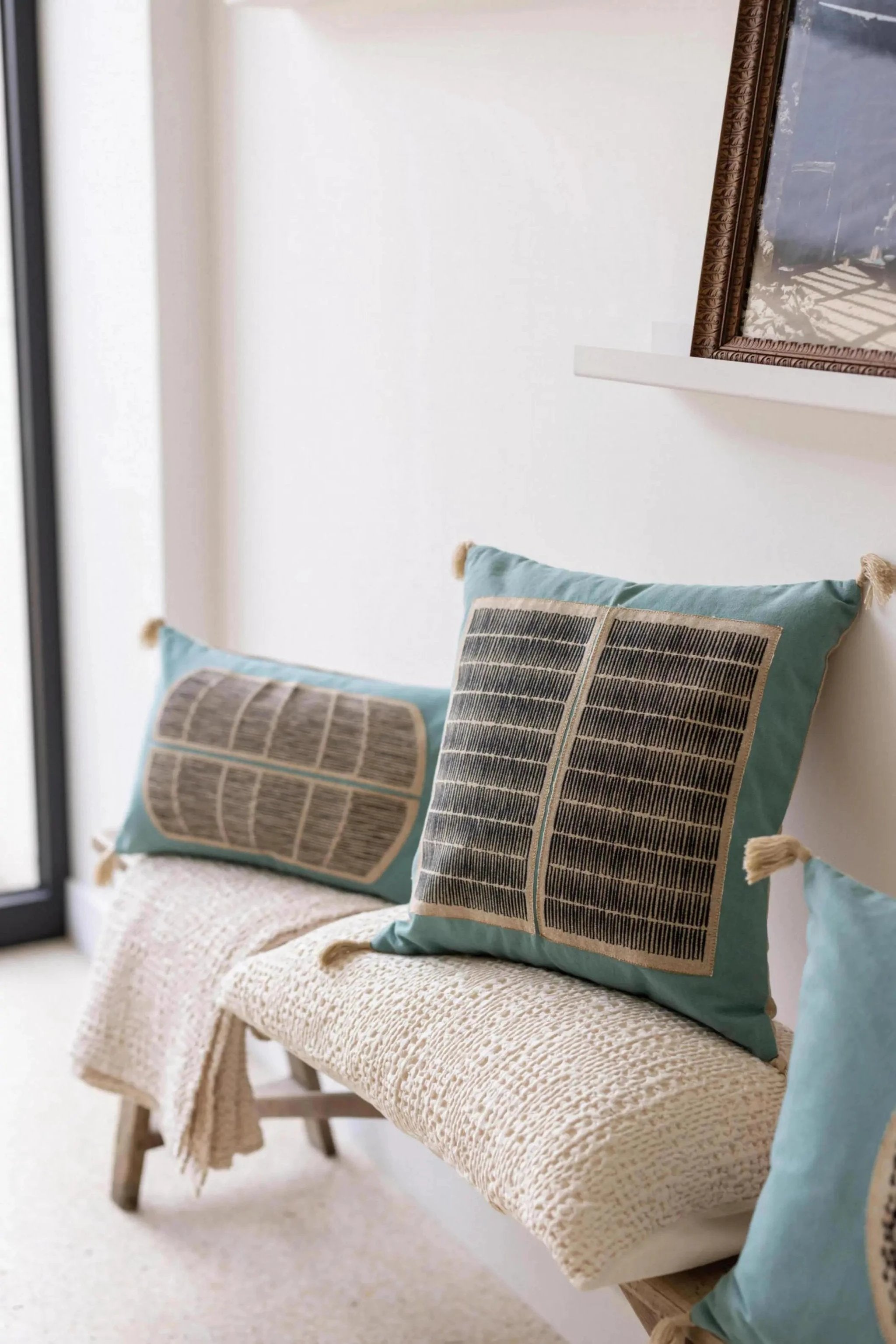 Coussin brodé Yaël by Vivaraise