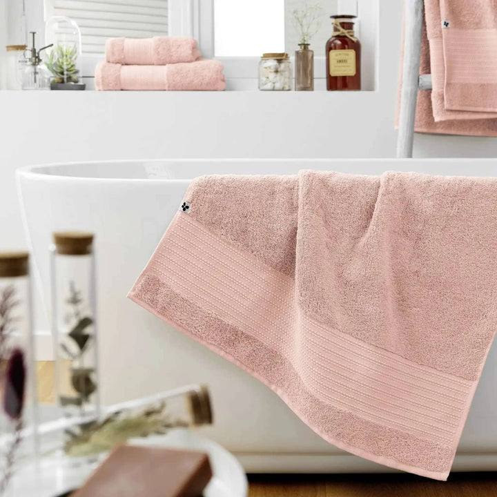 Drap de douche 70 x 130 cm Éponge unie GARANCE Rose poudré by L'effet papillon