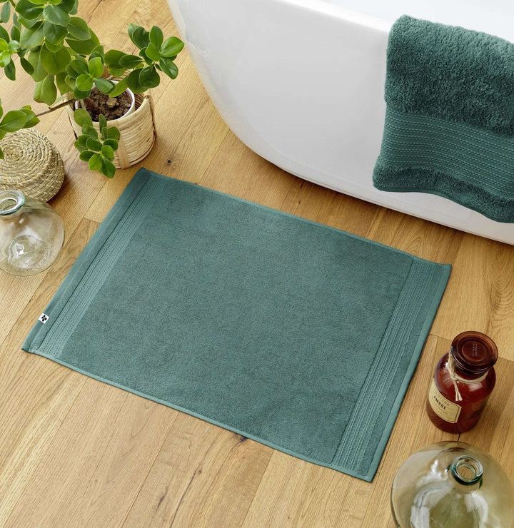 Tapis de bain 50 x 70 cm Éponge unie GARANCE Emeraude by L'effet papillon
