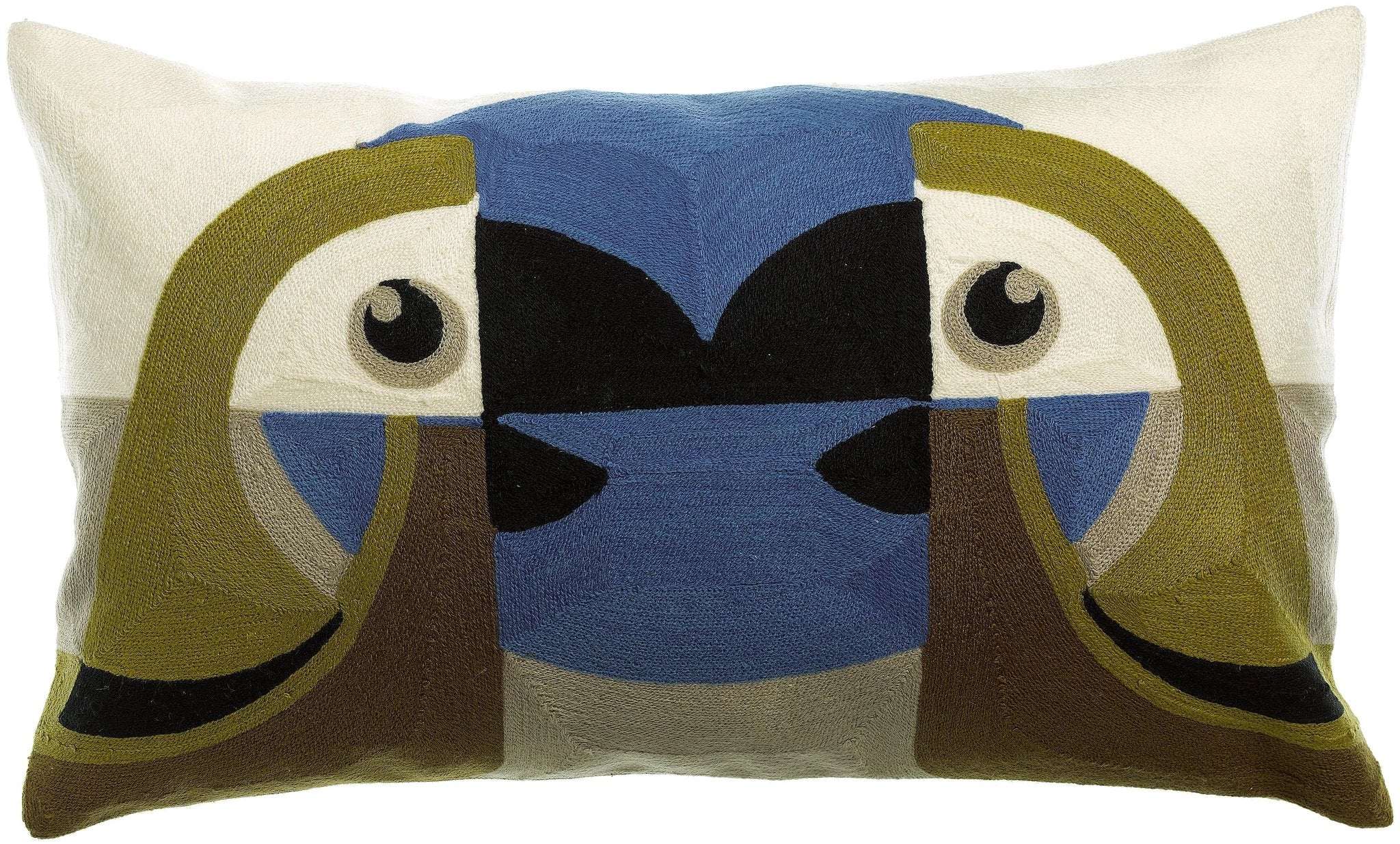 Coussin brodé Loro - Ciel by Vivaraise