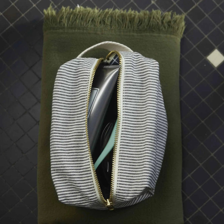 Trousse cube Finette Caviar by La Cerise sur le Gâteau