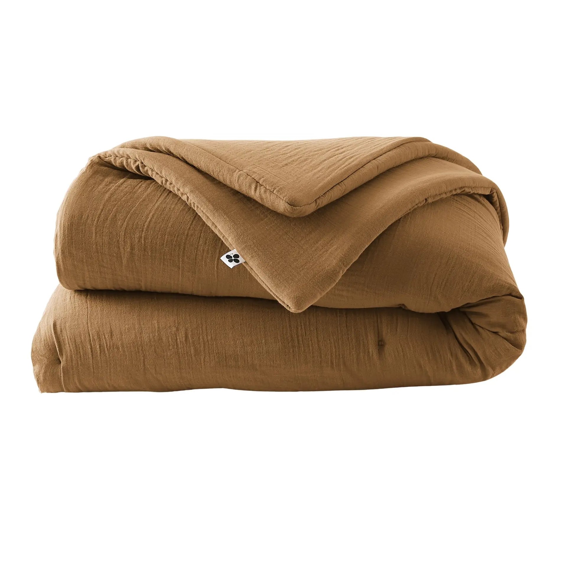 Edredon 180 x 240 cm Gaze de coton unie GAÏA Camel by L'effet papillon