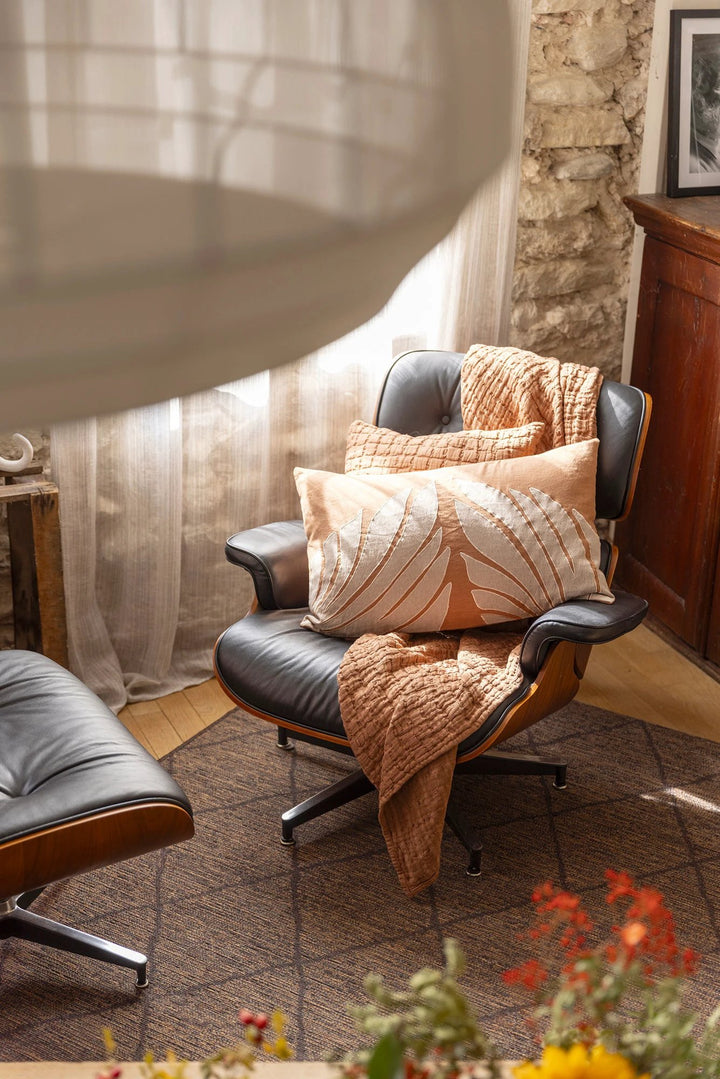 Coussin Nilos Cèdre by Vivaraise